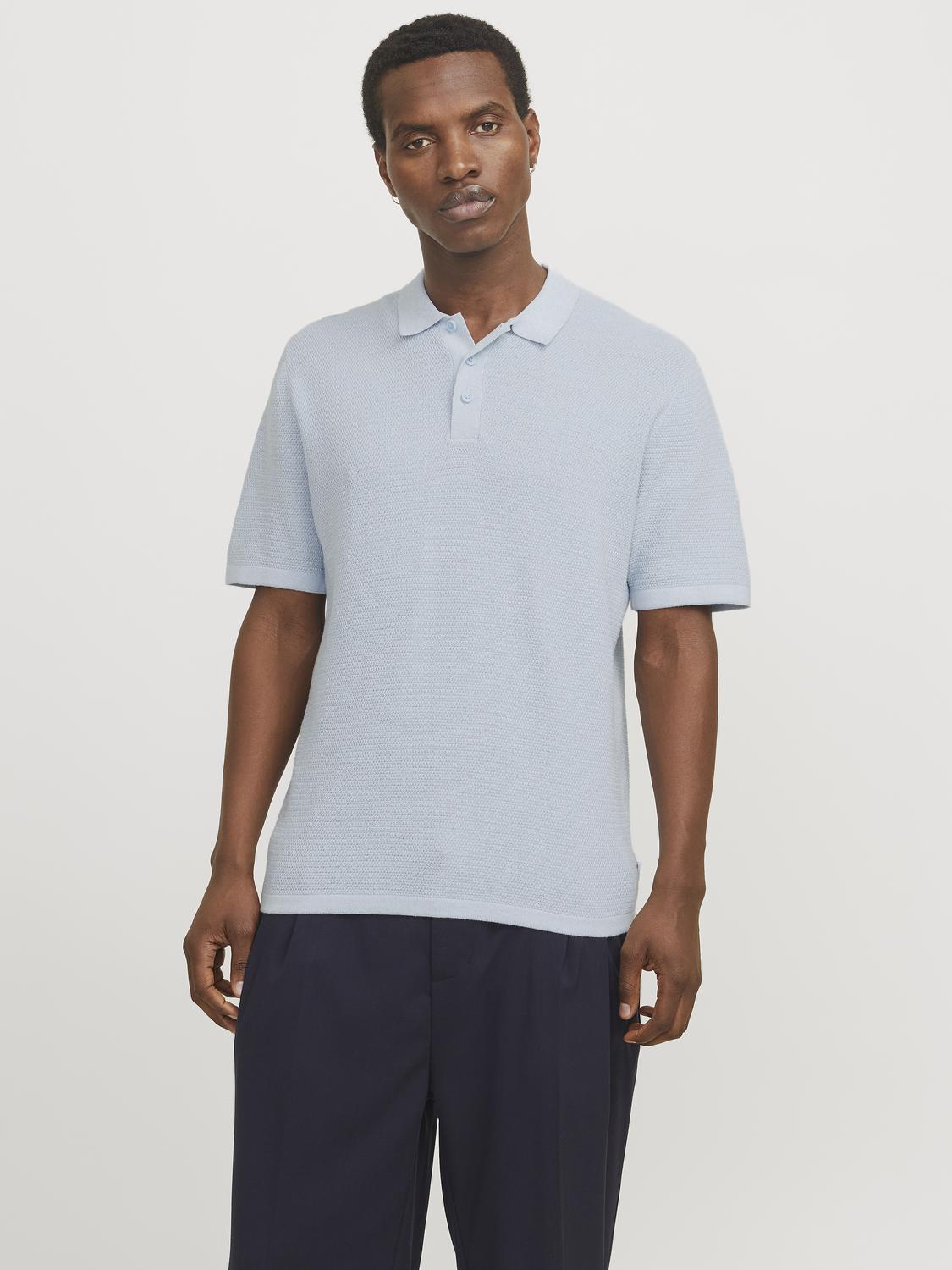 model_shot-front